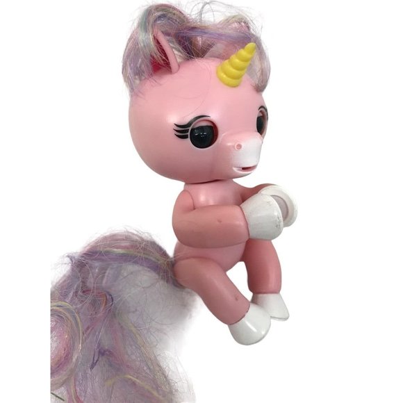 Fingerlings Talking Baby Unicorn Pink Gemma 5" 3707 - Picture 2 of 6